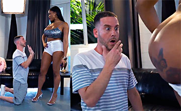 Moriah Mills video porno donde atrapa a su camarógrafo pervertido