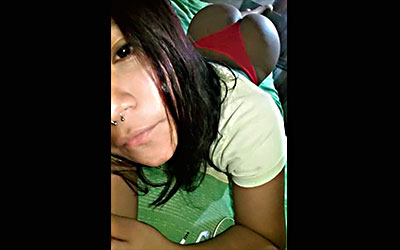 she loves the sound when her man breaks her anus
