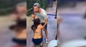 Su Novia Se La Chupa En Publico