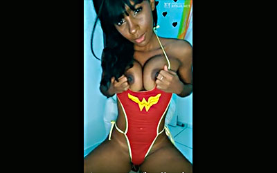 Esta Puta Tiene Las Tetas Muy Exquisitas