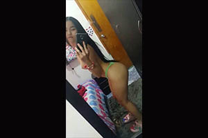 Bebe Colombiana Envía Videito Por Facebook